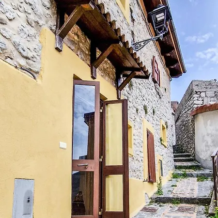 Liana's Apartman *